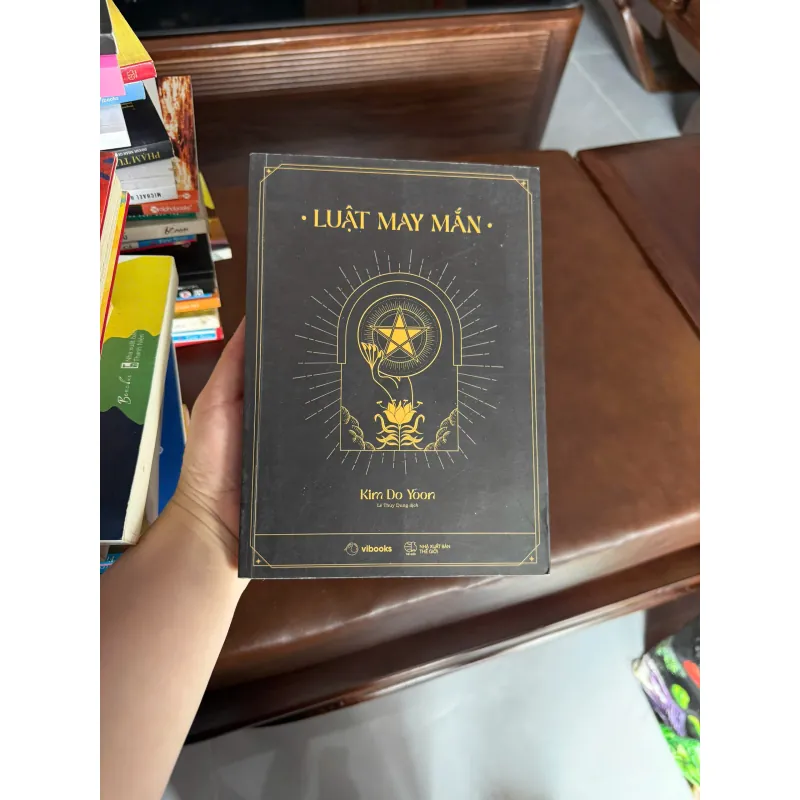 LUẬT MAY MẮN – Kim Do Yoon - K4 1024803