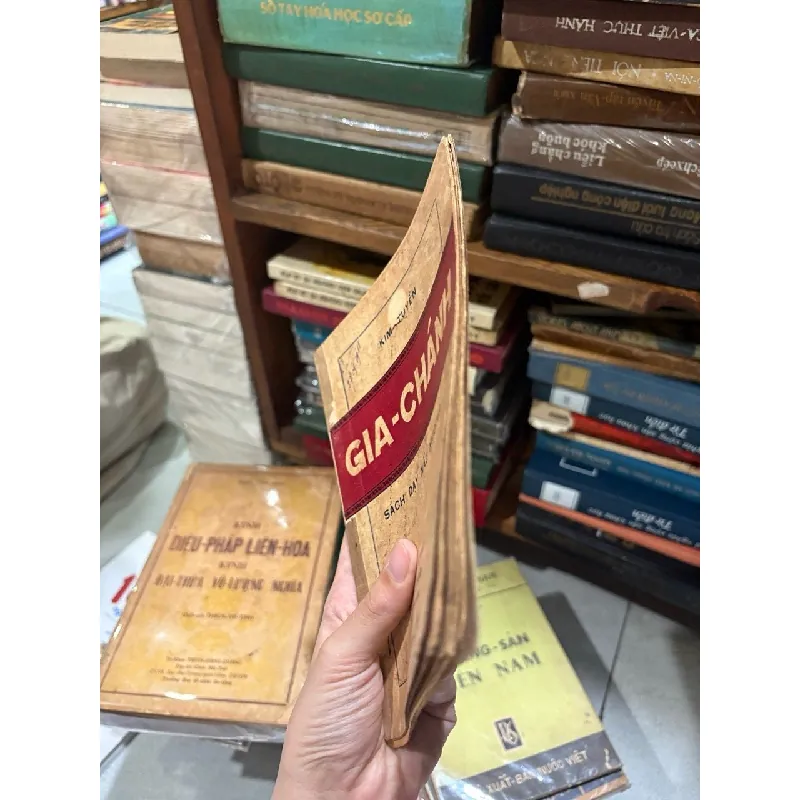 Gia chánh - sách dạy nấu nướng - kim Tuyến 690023