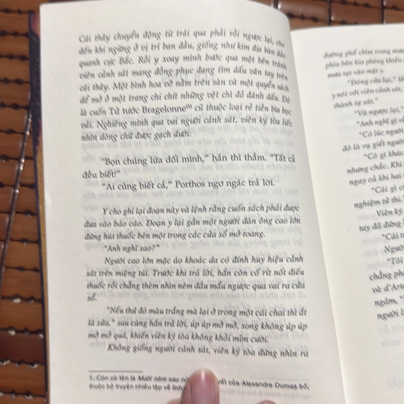 Câu lạc bộ Dunas - Arturo Perez - Reverte 530981