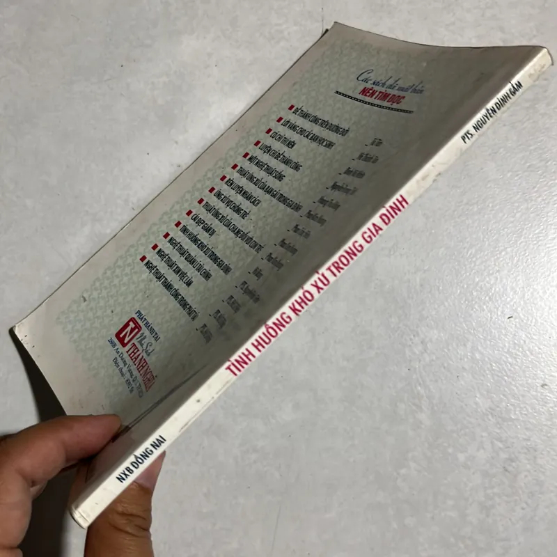 Tình huống khó xử trong gia đình - Nguyễn Đình Gấm 590235