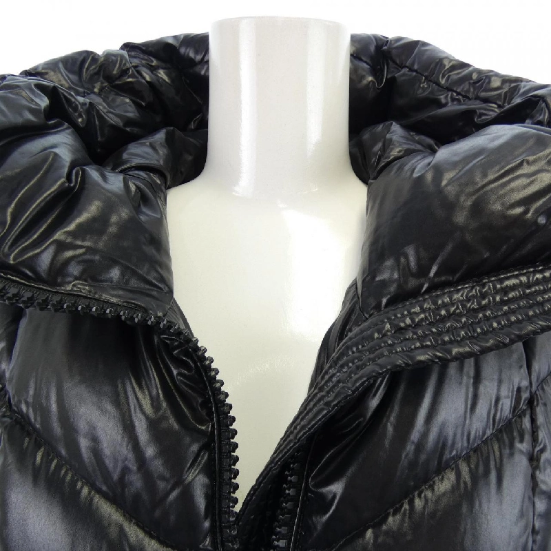 Áo khoác lông vũ MONCLER FULIG 633158