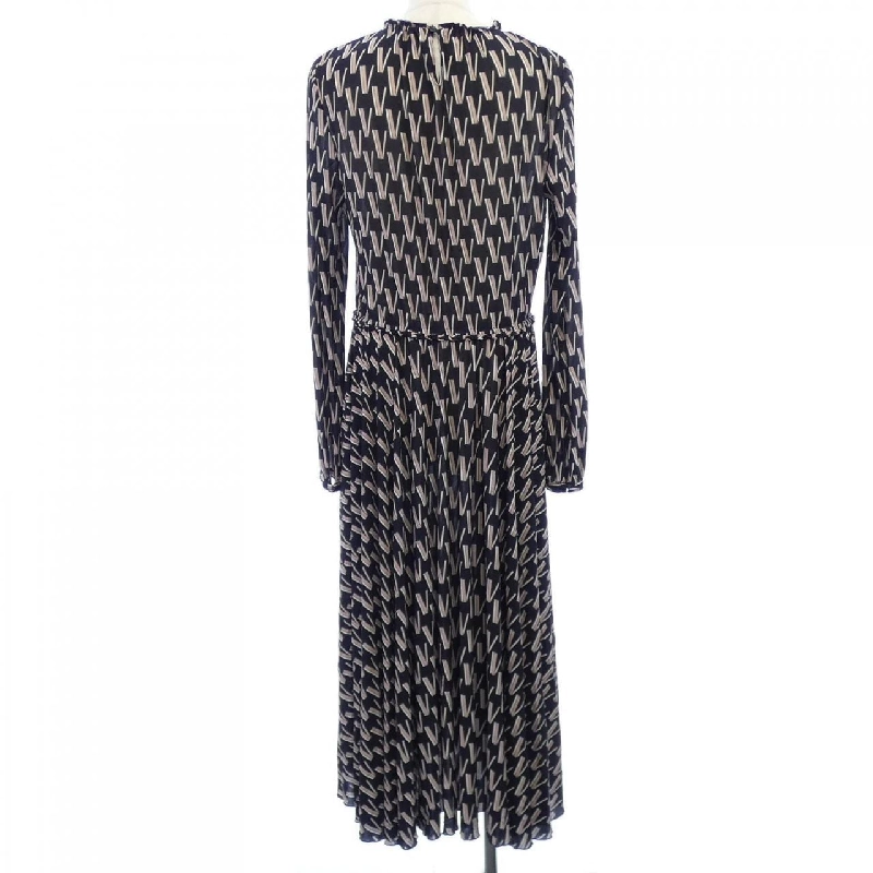 Váy đầm VALENTINO - Hàng hiệu Authentic 811614