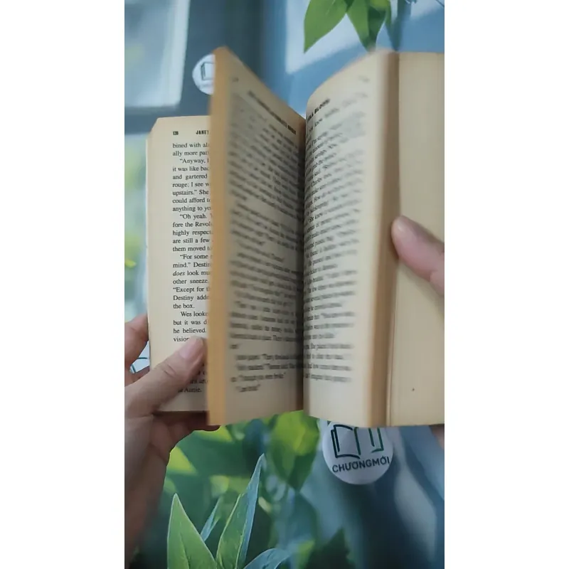 Full Bloom - Janet Evanovich & Charlotte Hughes 1027582