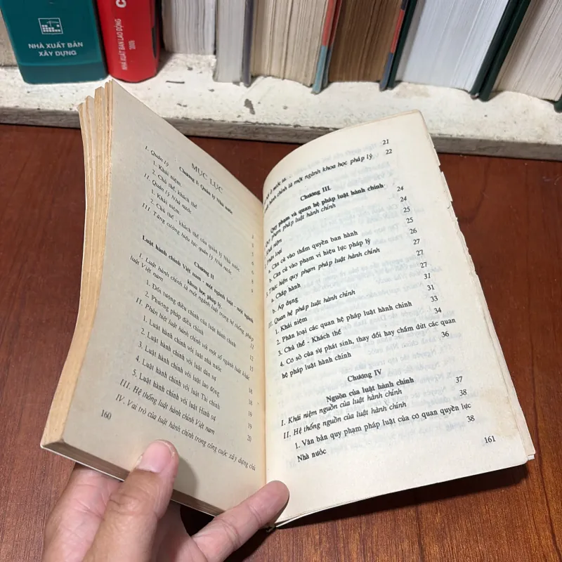 II Sách Luật: Luật Hành Chính Việt Nam (Tập Bài Giảng) - 1993 748253