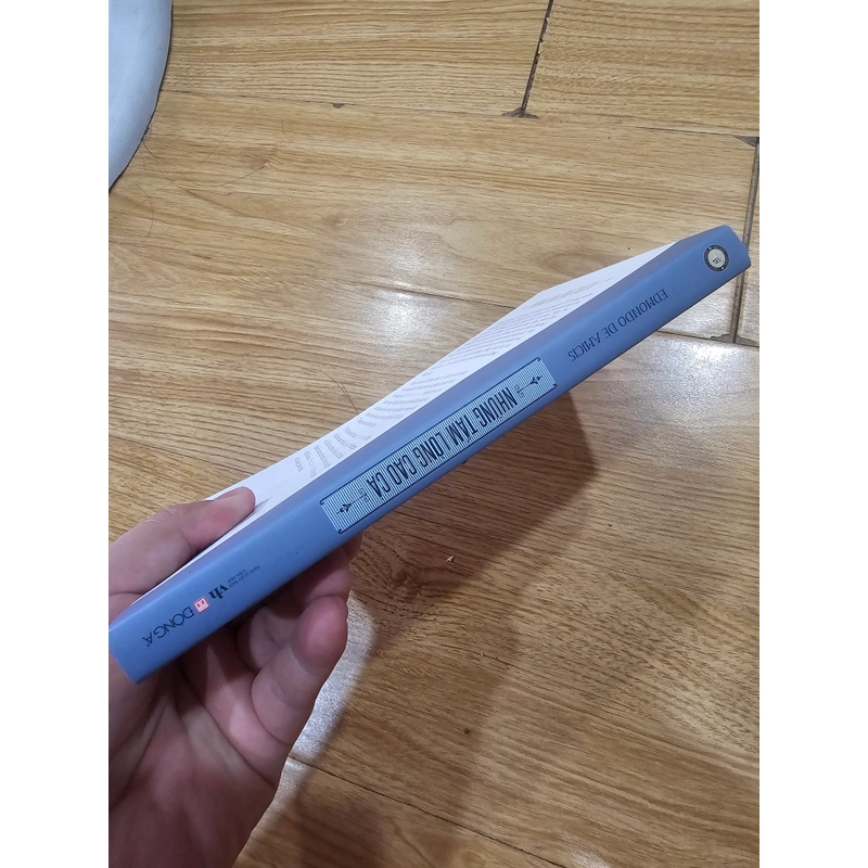 Những tấm lòng cao cả
54k (bìa 90k) 476587