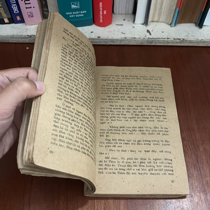 II Sách Xưa: Bỉm Trắng Tai Đen - GAVƠRIN TƠRÔÊPÔNXKI - 1983 604927