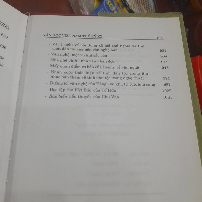 VĂN HỌC VIỆT NAM THẾ LỶ XX - Lý luận - Phê bình 1945 - 1975 389085