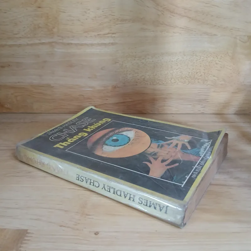 Tiểu Thuyết Trinh Thám - Thằng Khùng (James Hadley Chase) 592934