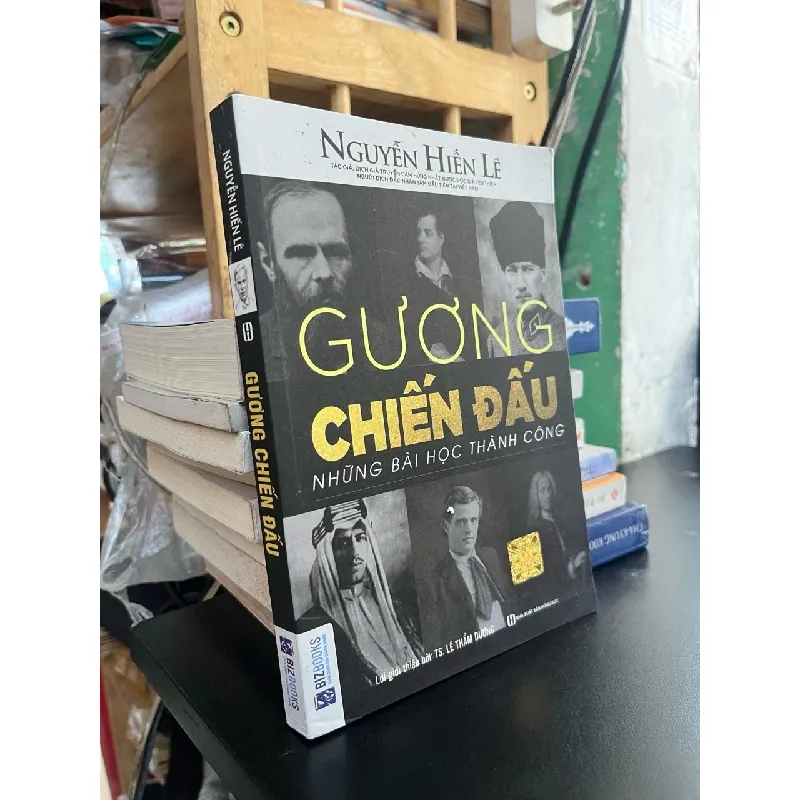 GƯƠNG CHIẾN ĐẤU - NGUYỄN HIẾN LÊ 120241
