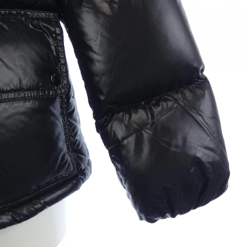 Áo khoác lông vũ MONCLER 642867