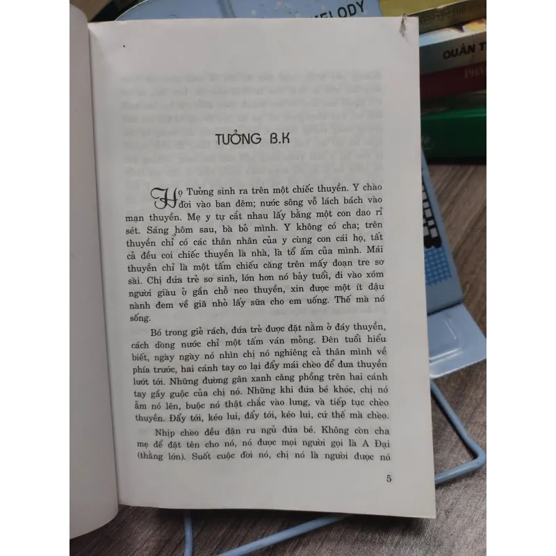 Sách: Khách sạn Thượng Hải Tác giả: Vicki Baum (A3) 602537