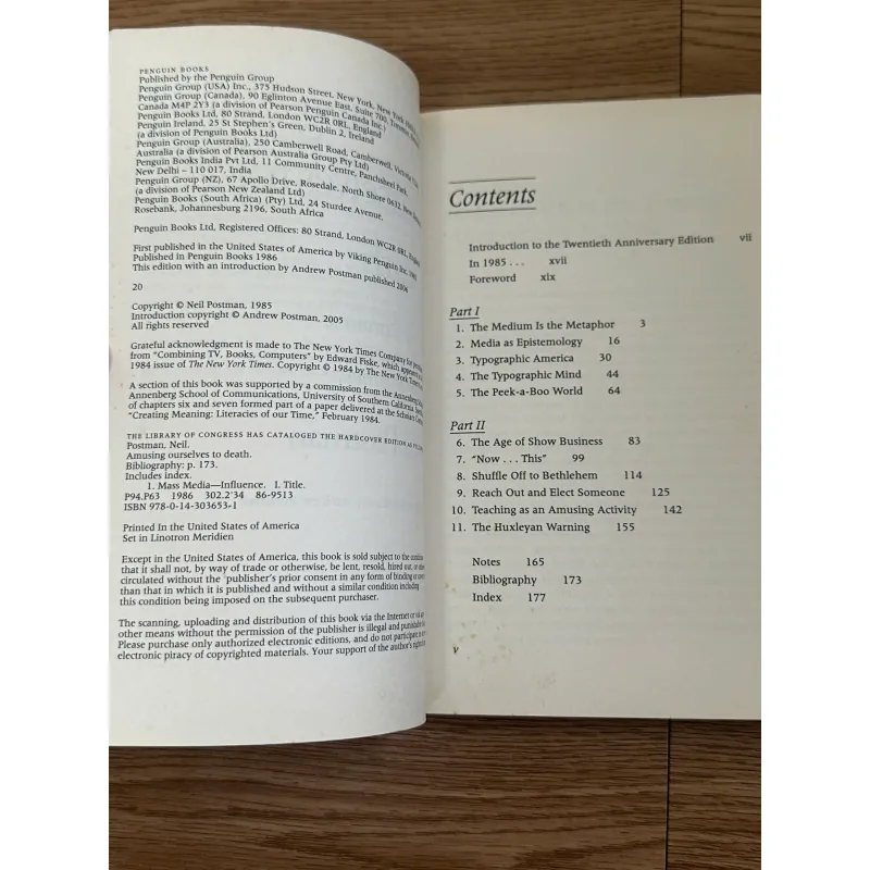 Amusing Ourselves to Death - Neil Postman 785193