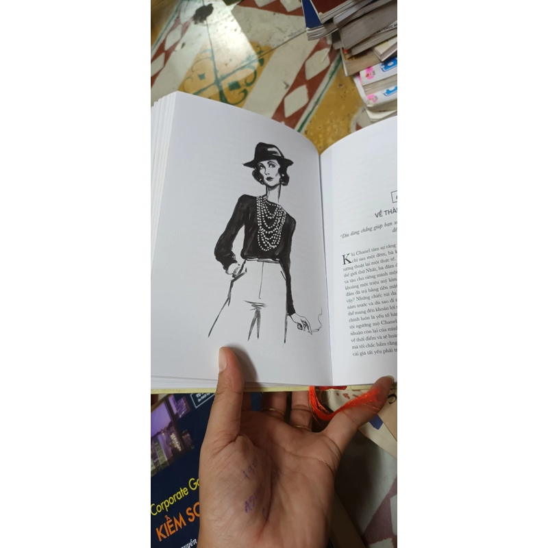 Thánh Kinh COCO CHANEL- Karen Karbo 548554