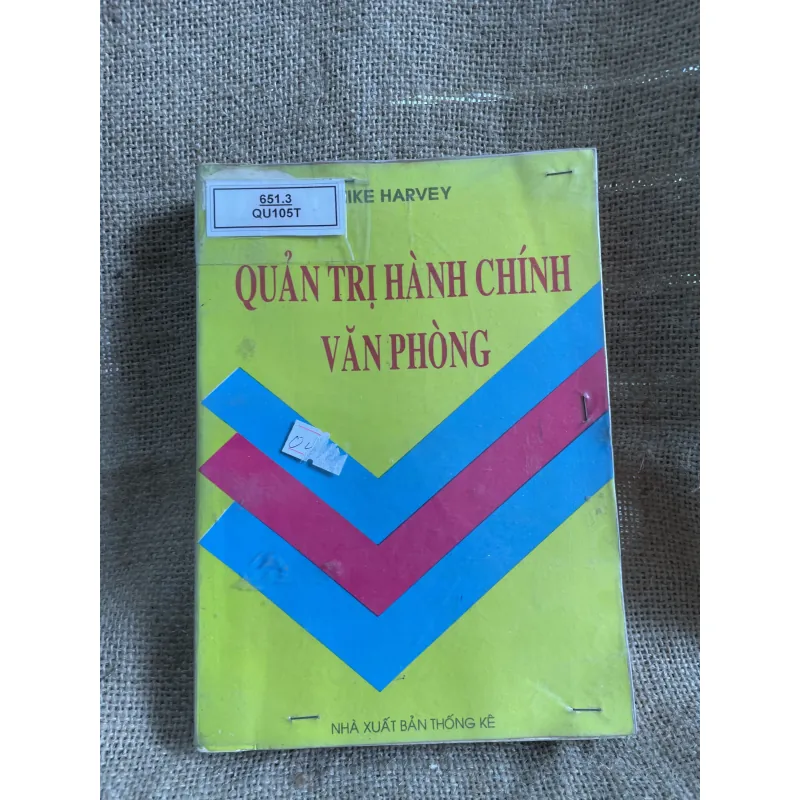 Chị hành chính văn phòng- MIKE HARVEY 933660