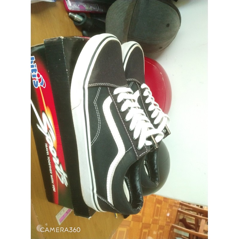 Giày vải Vans size 43 142990