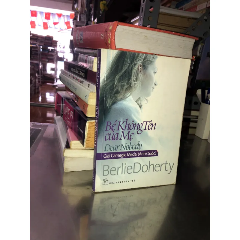 Bé không tên của mẹ - Berlie Doherty 1021778