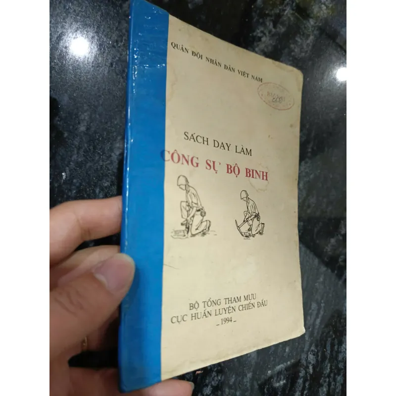 Sách dạy làm công sự bộ binh 757572