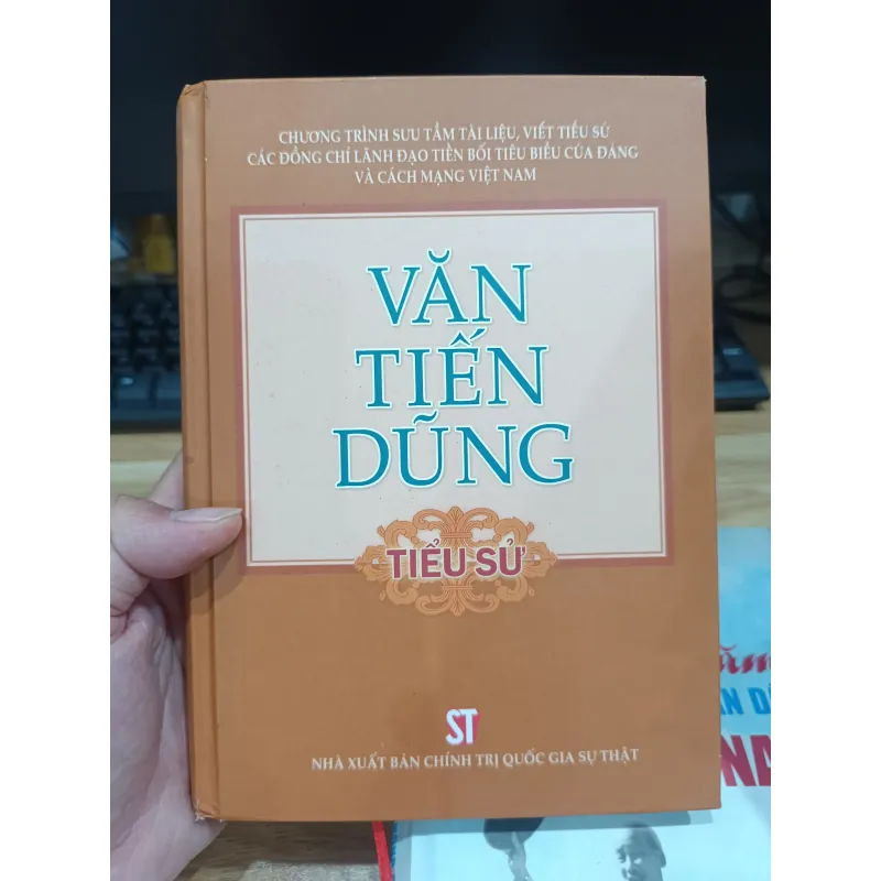 Văn Tiến Dũng tiểu sử  971871