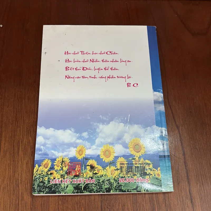 II Tựa sách: Chân Thiện Nhẫn - Bành Chính - 2015 589760