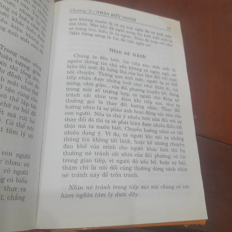 NHÂN HỌC (tri nhân tri diện tri tâm) 519378
