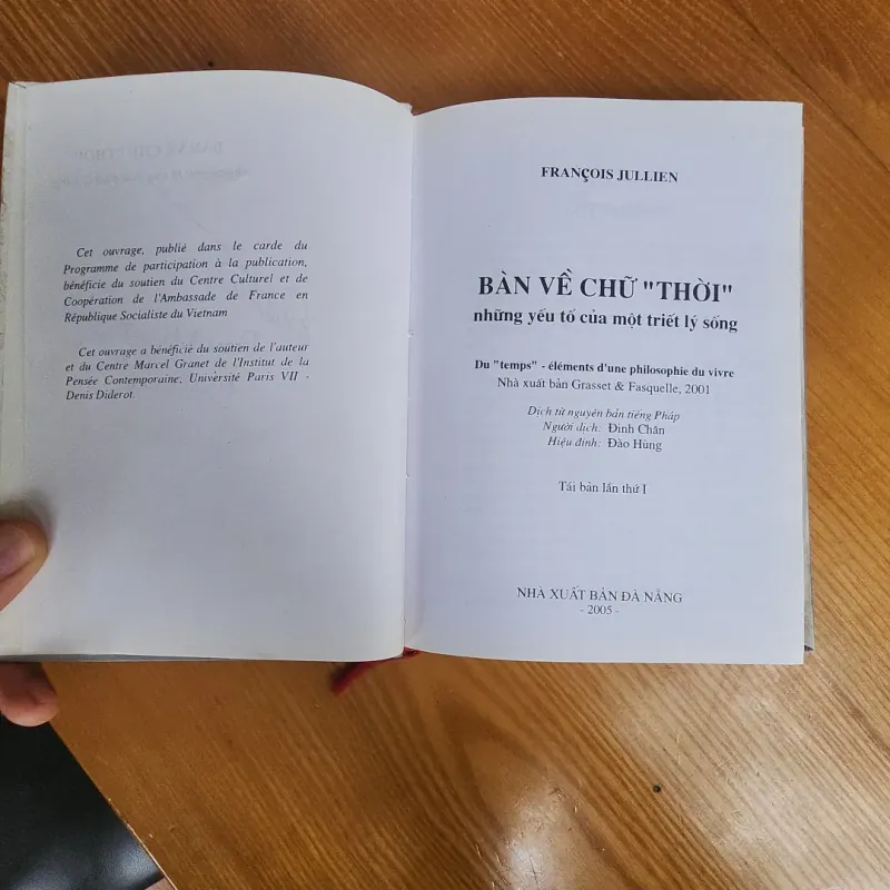 Bàn về chữ thời 926729