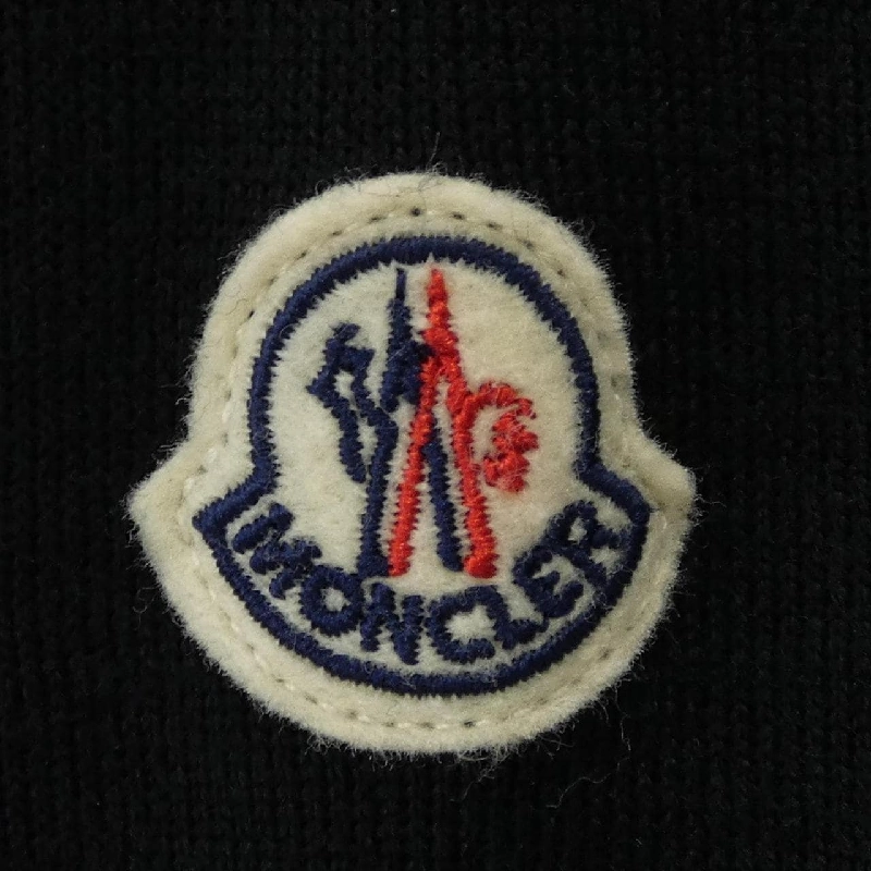 Moncler MONCLER 20939B51000 Áo khoác lông - Hàng hiệu Chính hãng 821614