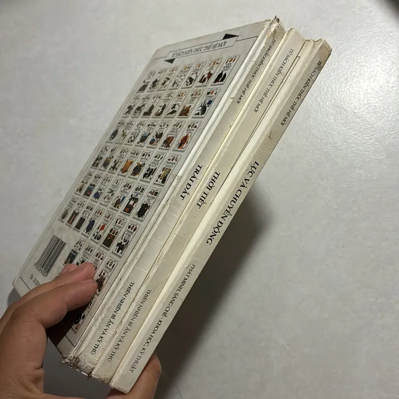 Combo Lực và chuyển động + Trái Đất + Thời Tiết (bìa cứng) 736594