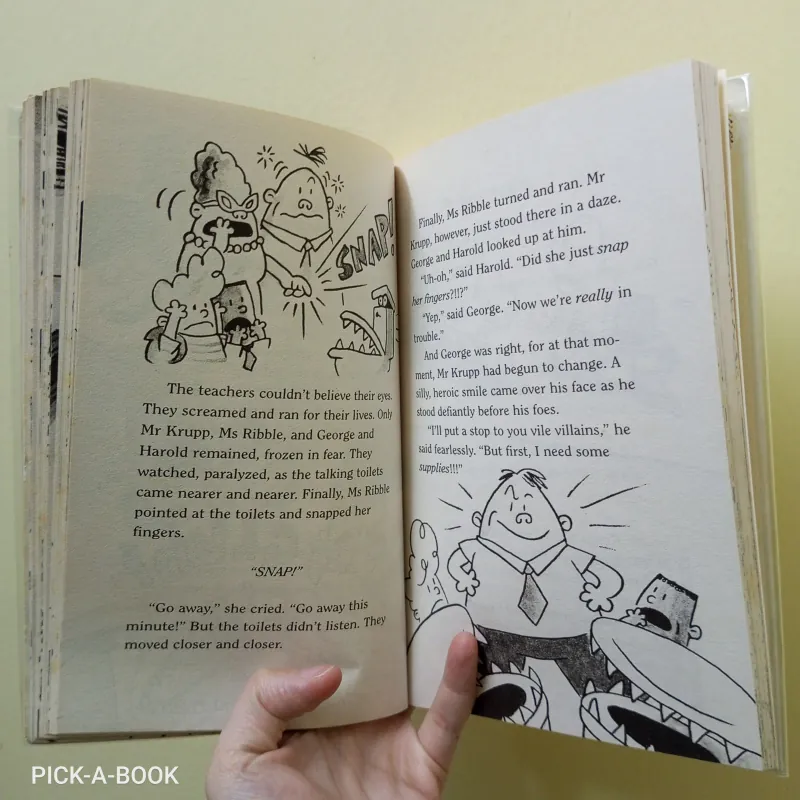 Truyện tranh Tiếng Anh vui nhộn cho trẻ em Captain Underpants: Talking Toilets 992011