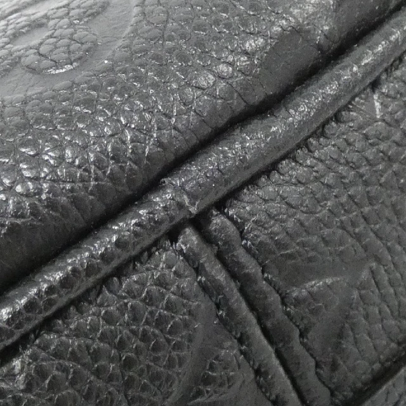 Túi xách vai Louis Vuitton Monogram Empreinte Boîte Chapeau Souple MM M45649 613895