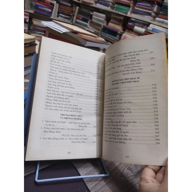 Sách: Quê mình xứ Nghệ - Tác giả:  Mai Hồng Niên (A2) 607428