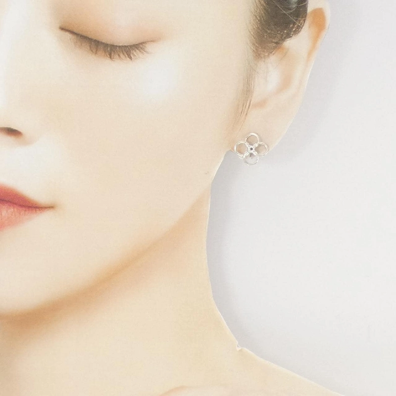 Bông tai mini Quadrofoglio Tiffany - Hàng hiệu Authentic 845843