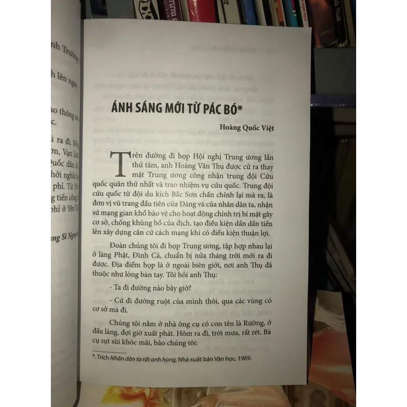 Tập hồi ký Đầu nguồn - Nhiều tác giả  726847