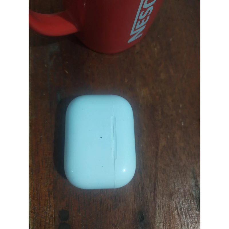 Tai nghe airpods pro pin 6h 353168