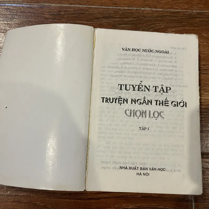 Tuyển tập truyện ngắn thế giới  chọn lọc 2 cuốn (8) 1009653