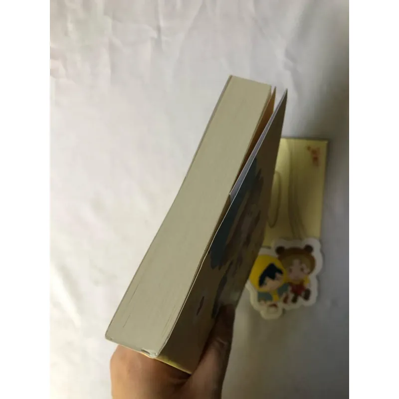 Sách cũ, bị rách bìa trước, bị dán sticker Tui Ship Đối Thủ X Tui - PEPA 991966