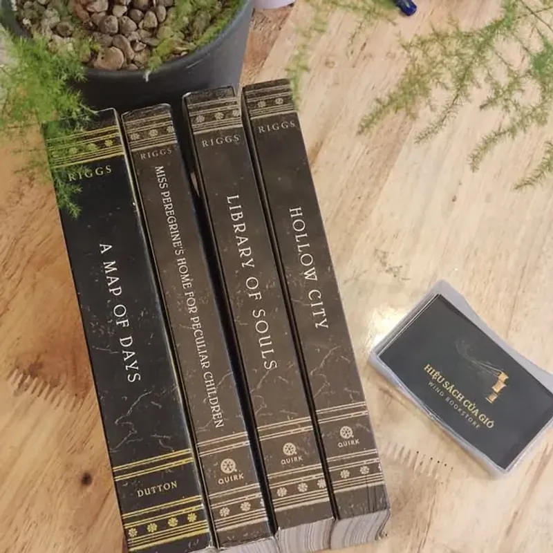 Combo 4 books - Miss Peregrine's Home for Peculiar Children (1-4) 603175