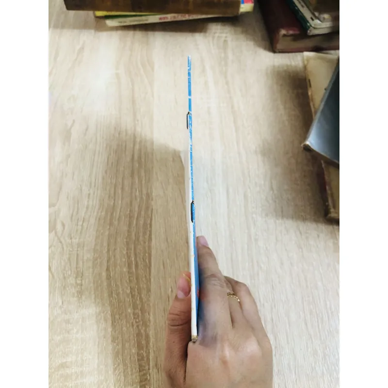 CÂY NỞ RA TRỜI 929141