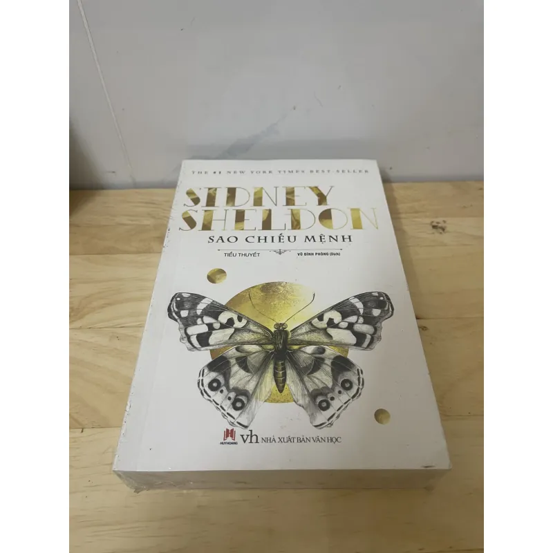 SIDNEY SHELDON sao chiếu mệnh  1020303