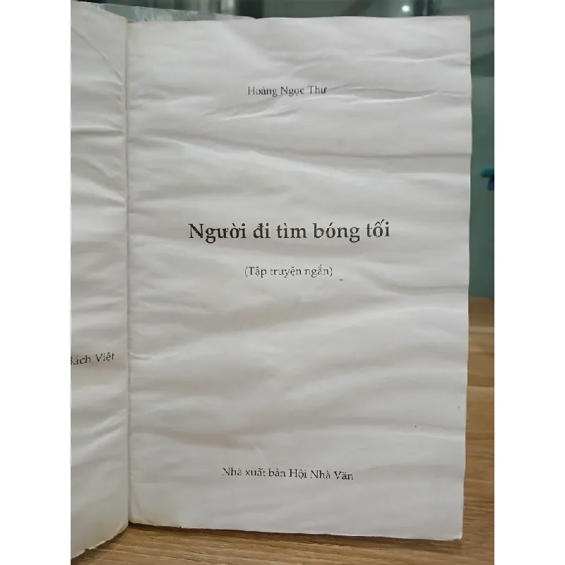 Người đi tìm bóng tối – Hoàng Ngọc Thư 560777