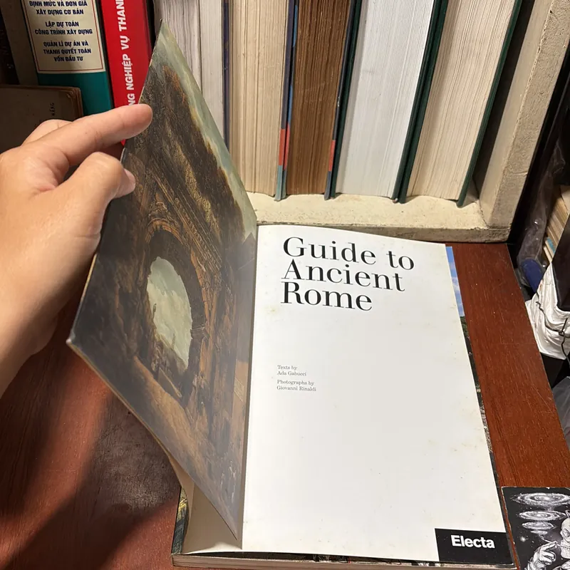 II English Book: Guide To Ancient Rome _ Electa - 2004 720785