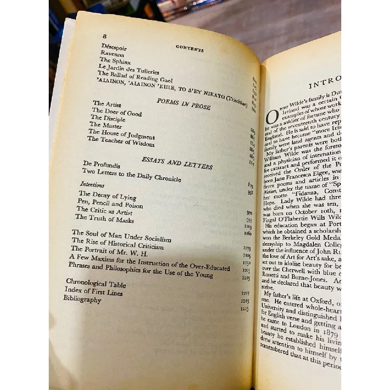 The complete works of Oscar Wilde: Stories, Plays, Poems, Essays 697642