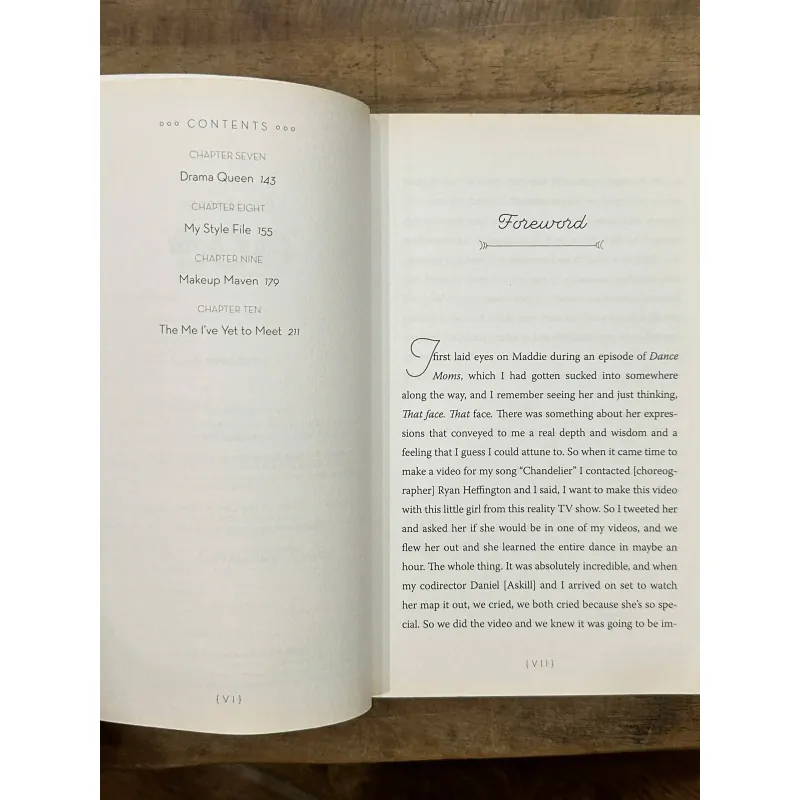 The Maddie Diaries: A Memoir - Maddie Ziegler 734780