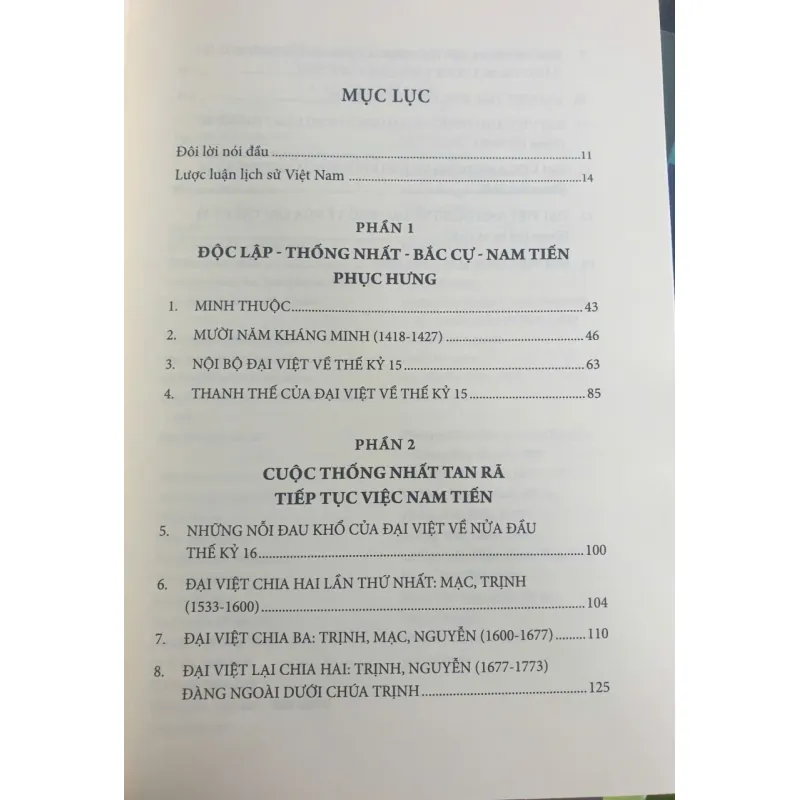 Sách Việt Sử Khảo Lược - Tôn Thất Dương Kỵ 1009040