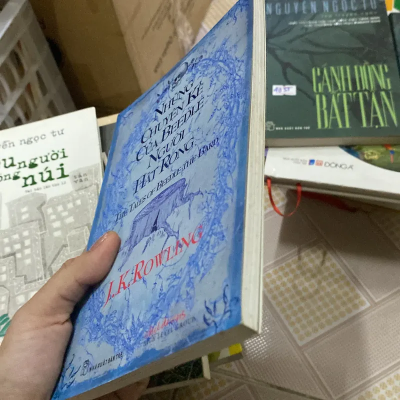 Những chuyện kể của Beedle người hát rong 723343