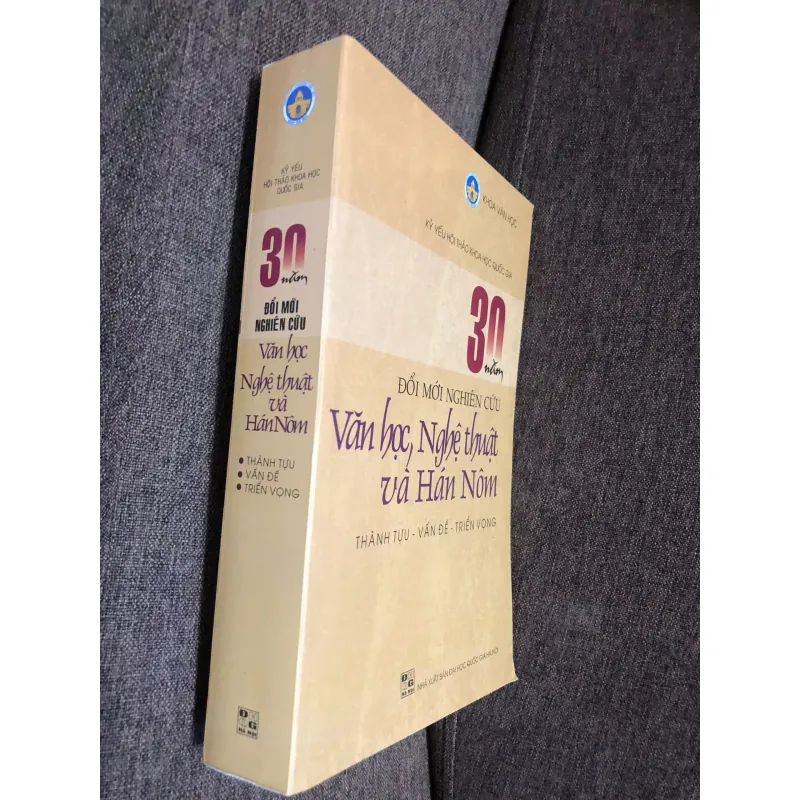 30 NĂM ĐỔI MỚI NGHIÊN CỨU VĂN HỌC, NGHỆ THUẬT VÀ HÁN NÔM 597675