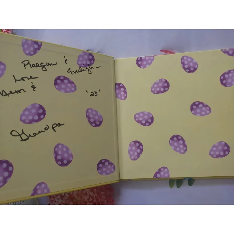 How to Catch the Easter Bunny 1005336