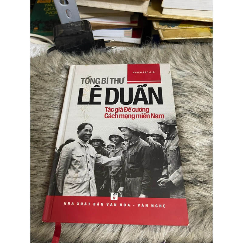 Tổng Bí thư Lê Duẩn  547444