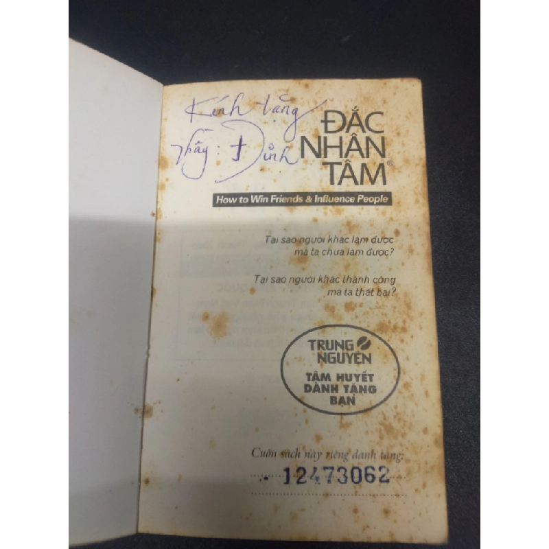 Đắc nhân tâm (Trung Nguyên) khổ nhỏ - Dale Carnegie 2015 mới 70% ố vàng HCM2504 kỹ năng giao tiếp Oreka-Blogmeo 138161