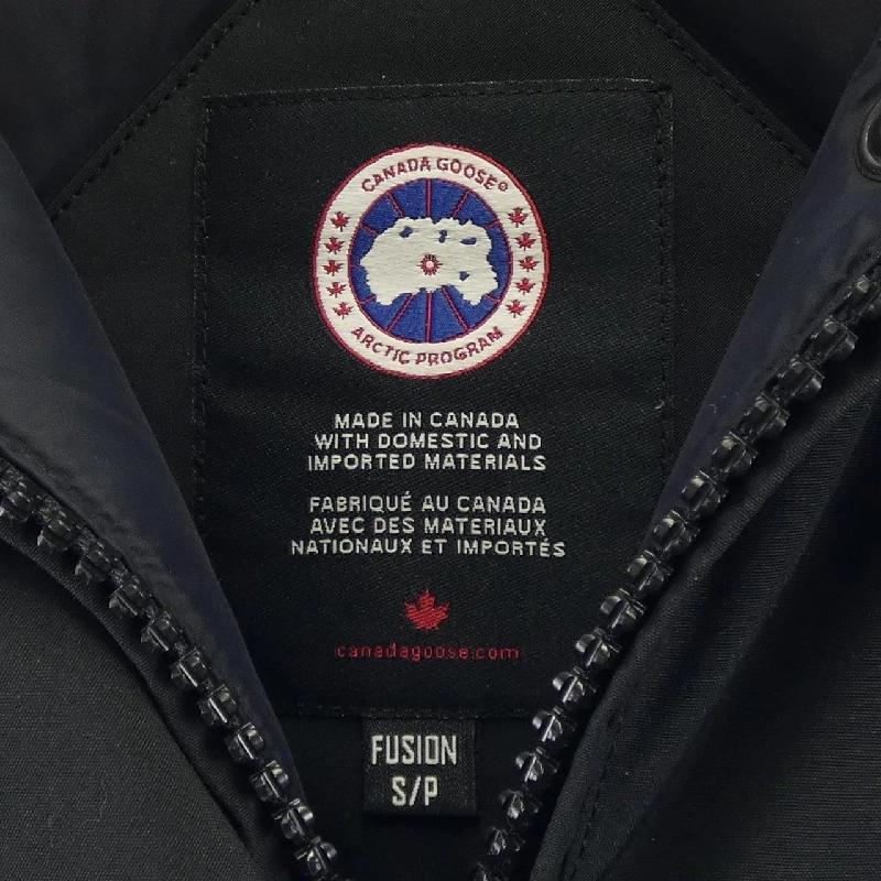 【Khuyến mãi】Áo khoác lông Canada Goose 644106