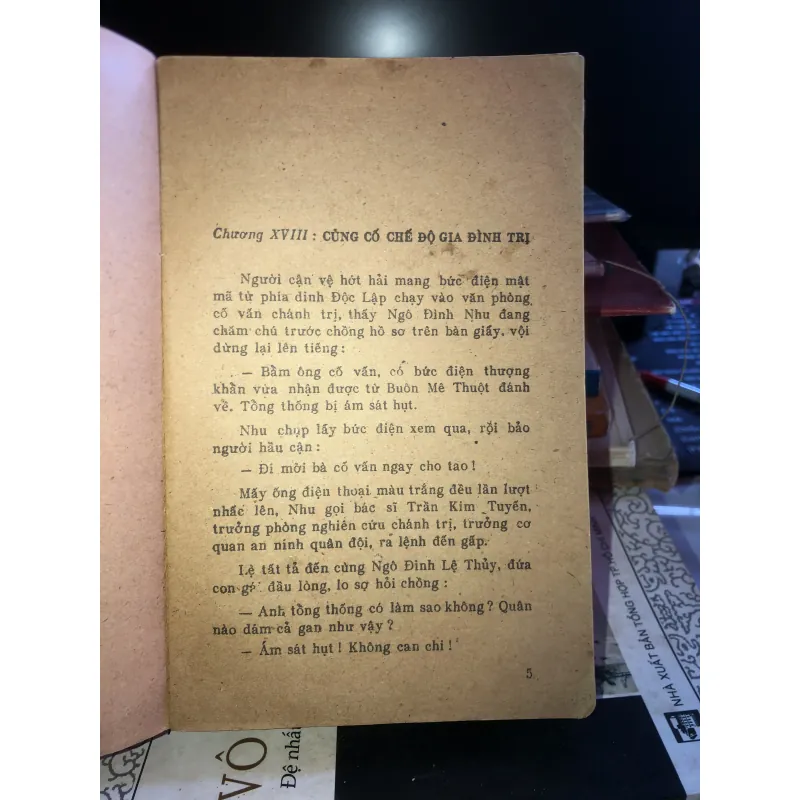 Đệ nhất phu nhân - Hoàng Trọng Miên 1019372